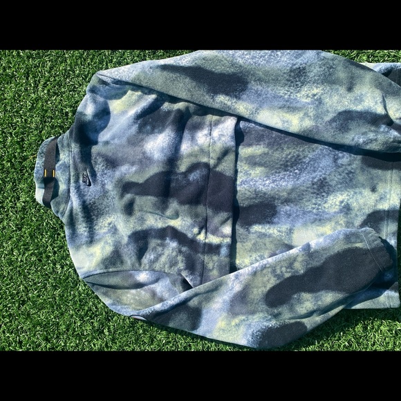 New $100 Tie Dye Polar Fleece s m l - Picture 4 of 13